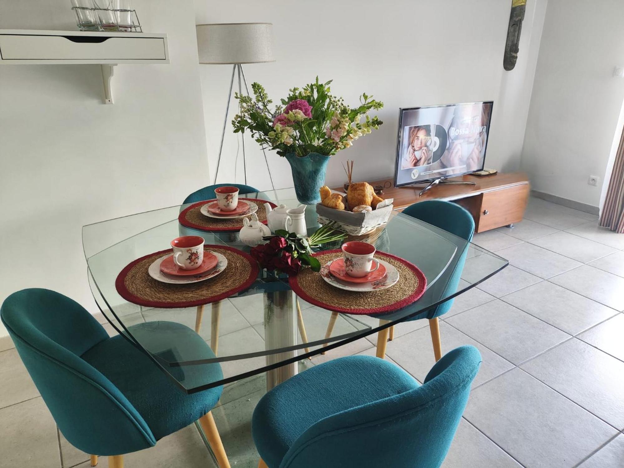 Apartment A De Buch